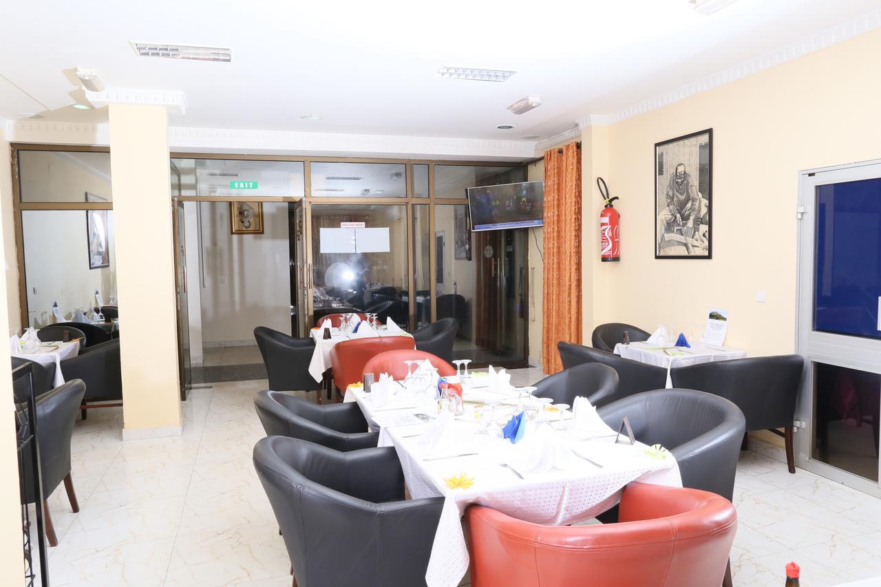 Hotel Mansel Yaoundé Kültér fotó
