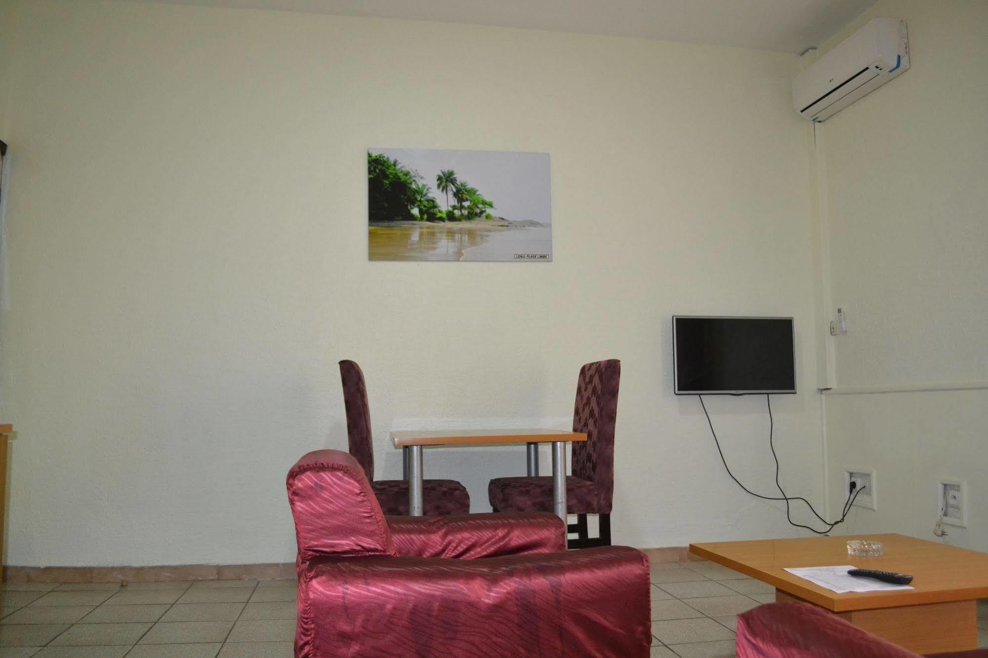 Hotel Mansel Yaoundé Kültér fotó