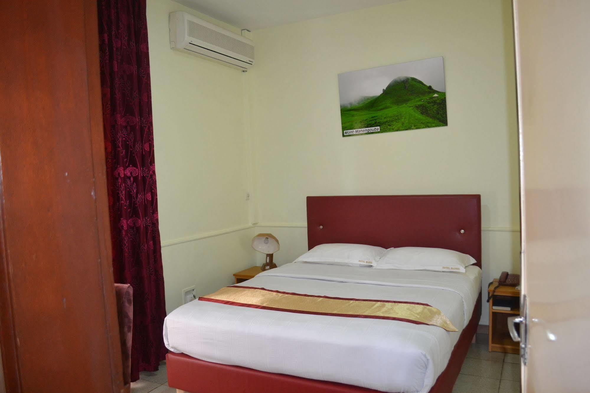 Hotel Mansel Yaoundé Kültér fotó